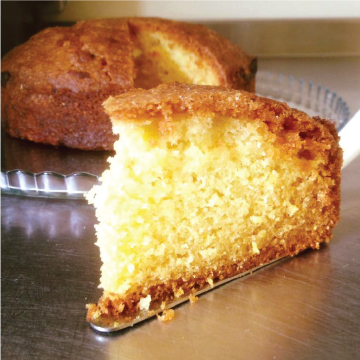 Cake-360-square-image relax with cakes and coffee in our countryside cafe at Rowan Garden Centre - your independent plant specialist in the beautiful Buckinghamshire countryside